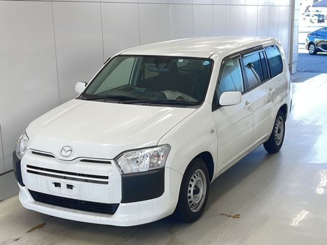 4004 Mazda Familia van NCP160M 2018 г. (KCAA Yamaguchi)